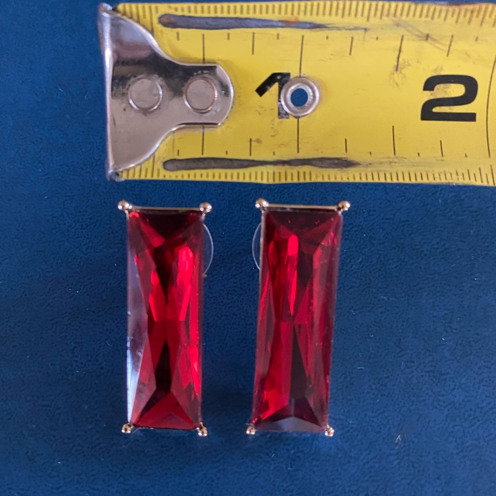 Elegant Red Gemstone Earrings Rectangular Shape G… - image 6